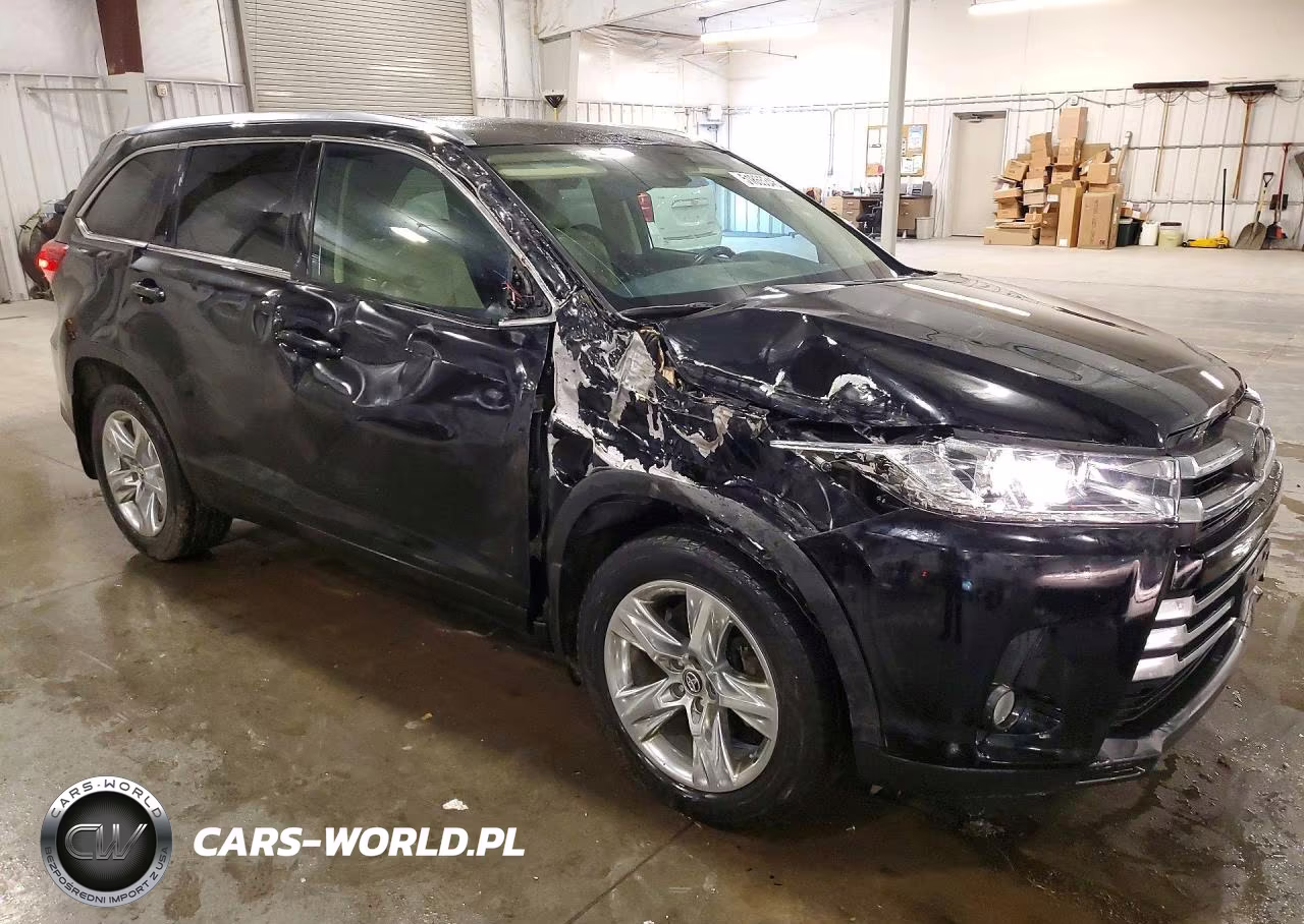 2018 Toyota Highlander Limited VIN:5TDDZRFH8JS877830 - 4