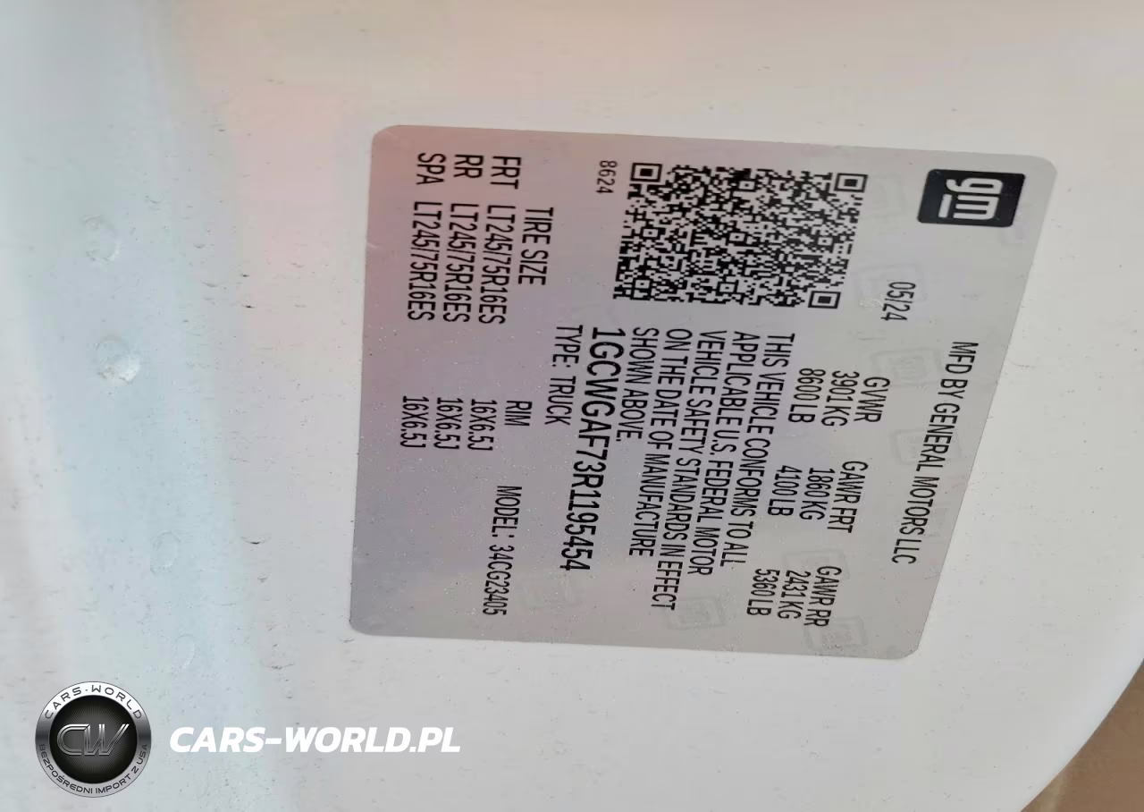 2024 Chevrolet Express G2500 VIN:1GCWGAF73R1195454 - 13