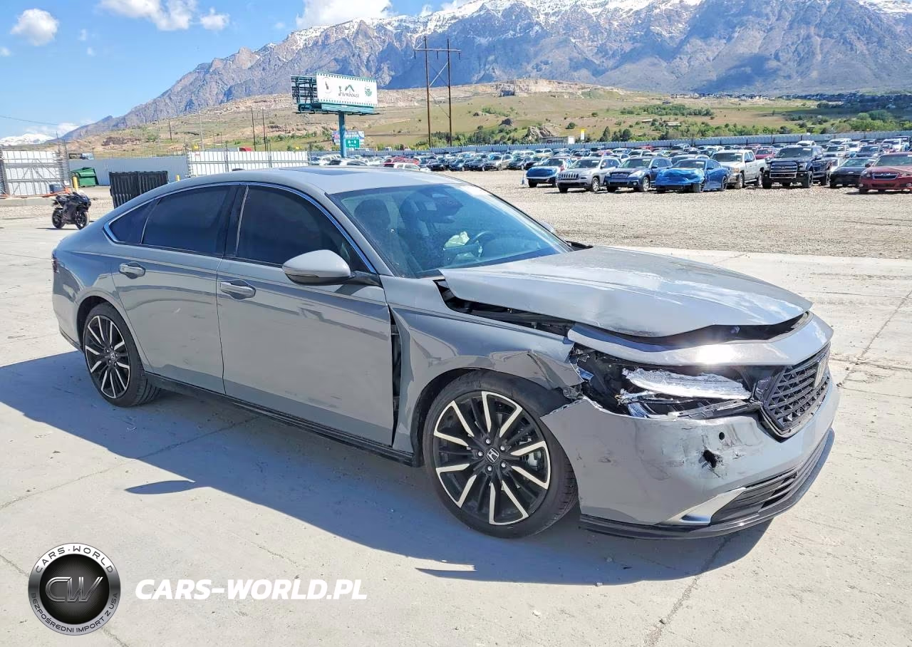 2025 Honda Accord Touring Hybrid VIN:1HGCY2F83SA036603 - 4