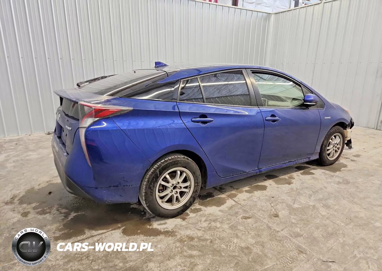 2016 Toyota Prius Three VIN:JTDKARFU2G3512646 - 3