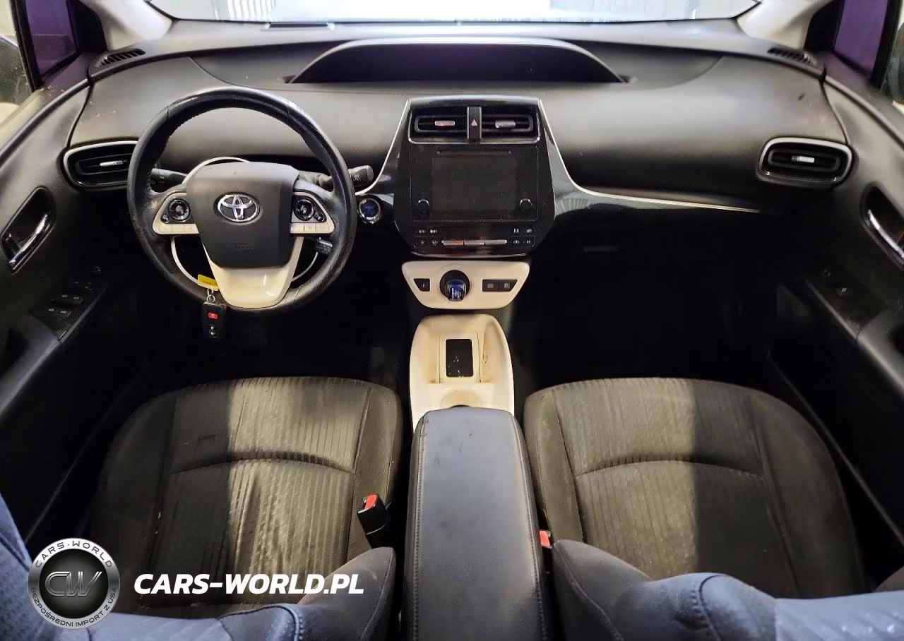 2016 Toyota Prius Three VIN:JTDKARFU2G3512646 - 8