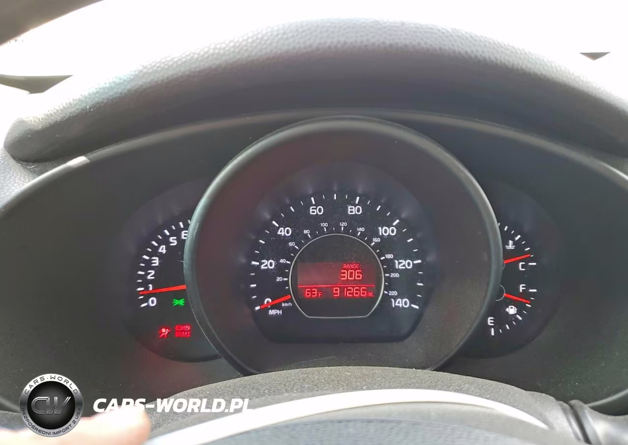 2016 Kia Soul Base VIN:KNDJN2A23G7377778 - 9