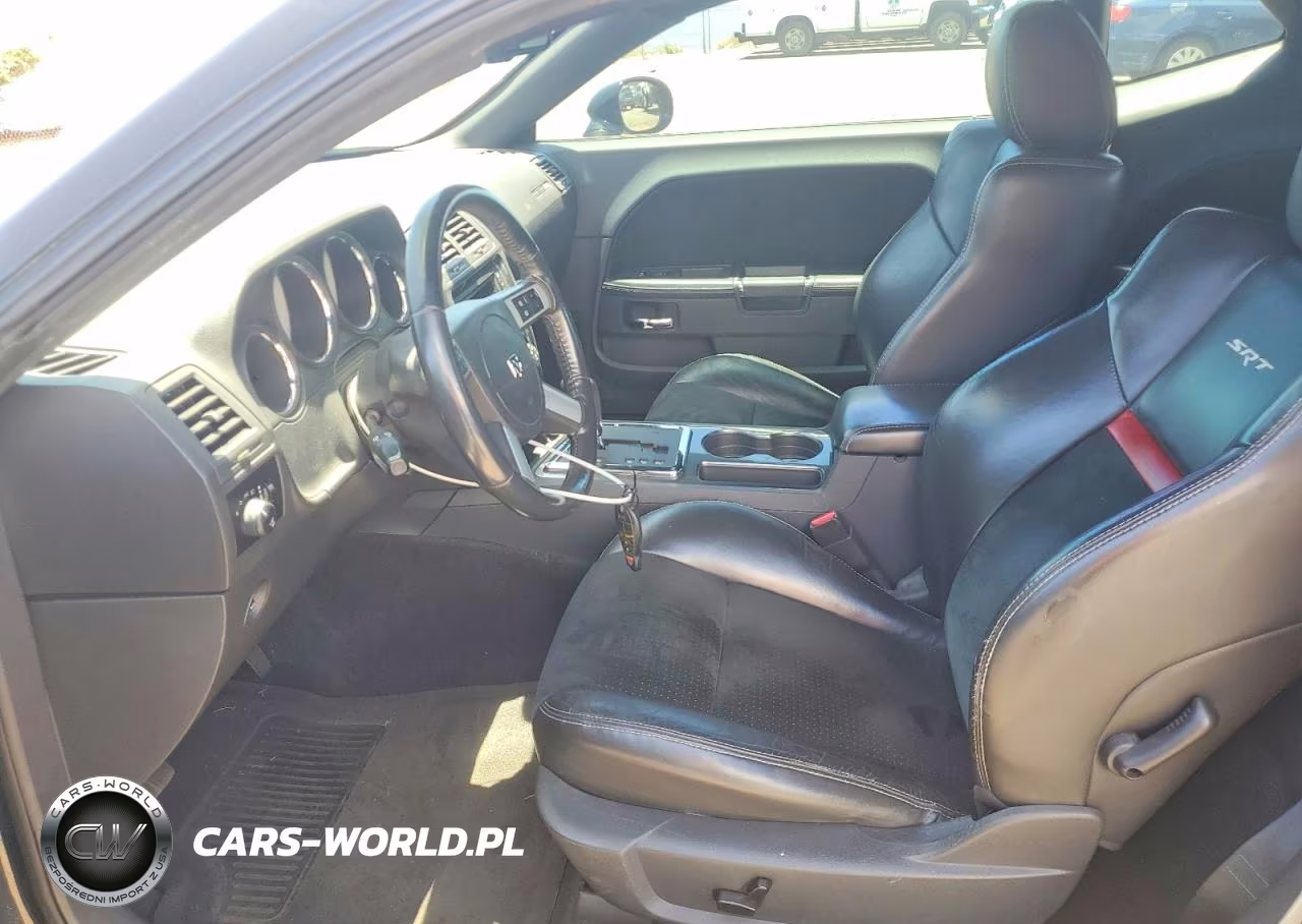 2010 Dodge Challenger Srt-8 VIN:2B3CJ7DW9AH308865 - 7