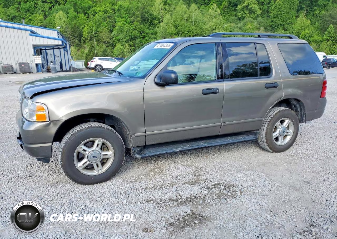 2004 Ford Explorer Xlt