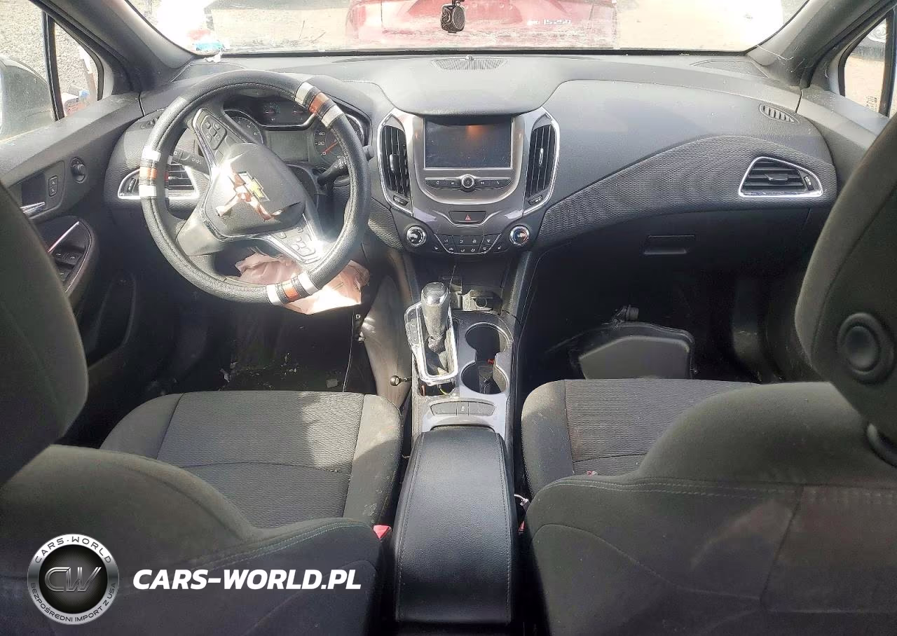 2018 Chevrolet Cruze Lt VIN:1G1BE5SM0J7106036 - 8