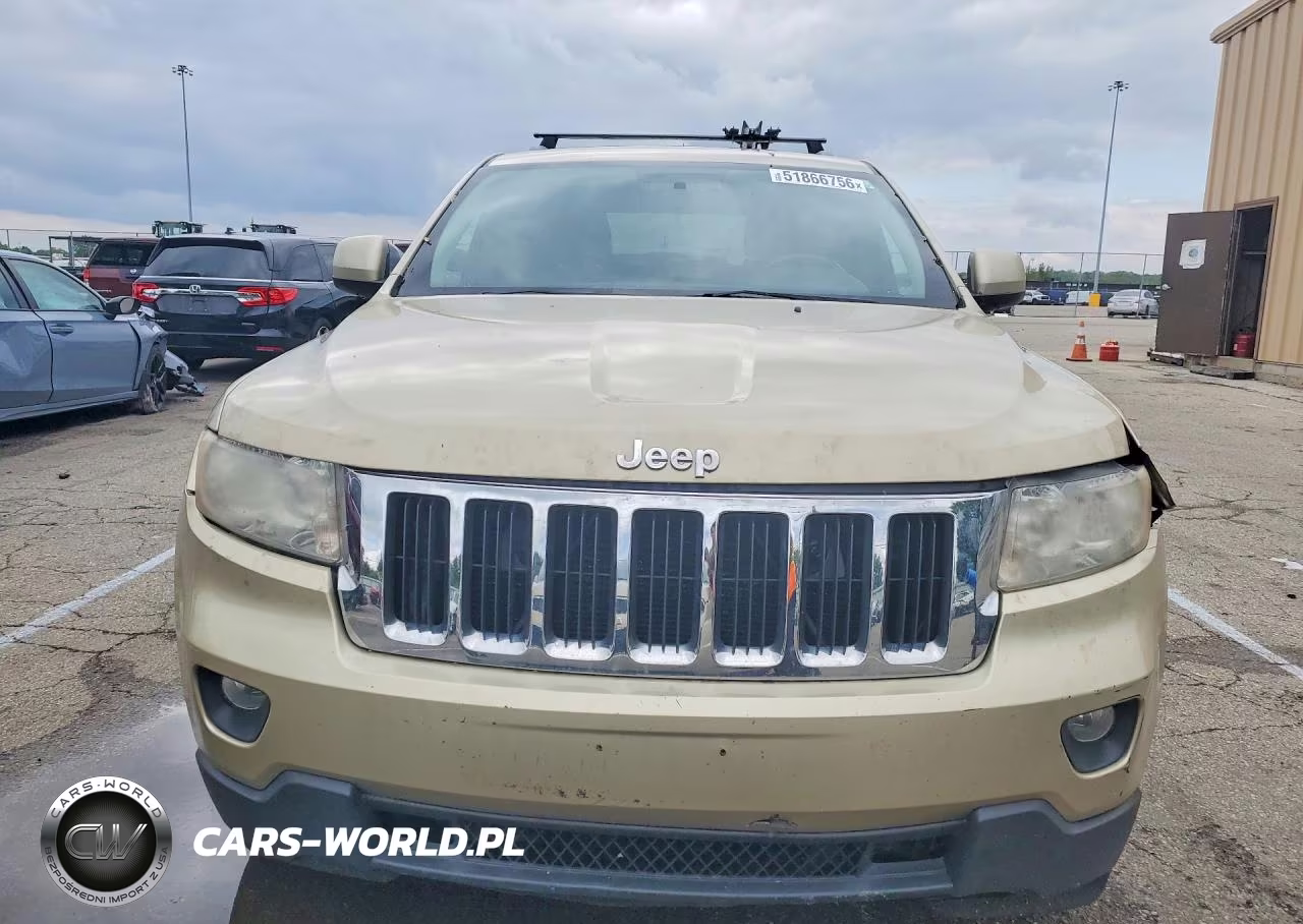 2011 Jeep Grand Cherokee Laredo VIN:1J4RR4GG6BC581362 - 5