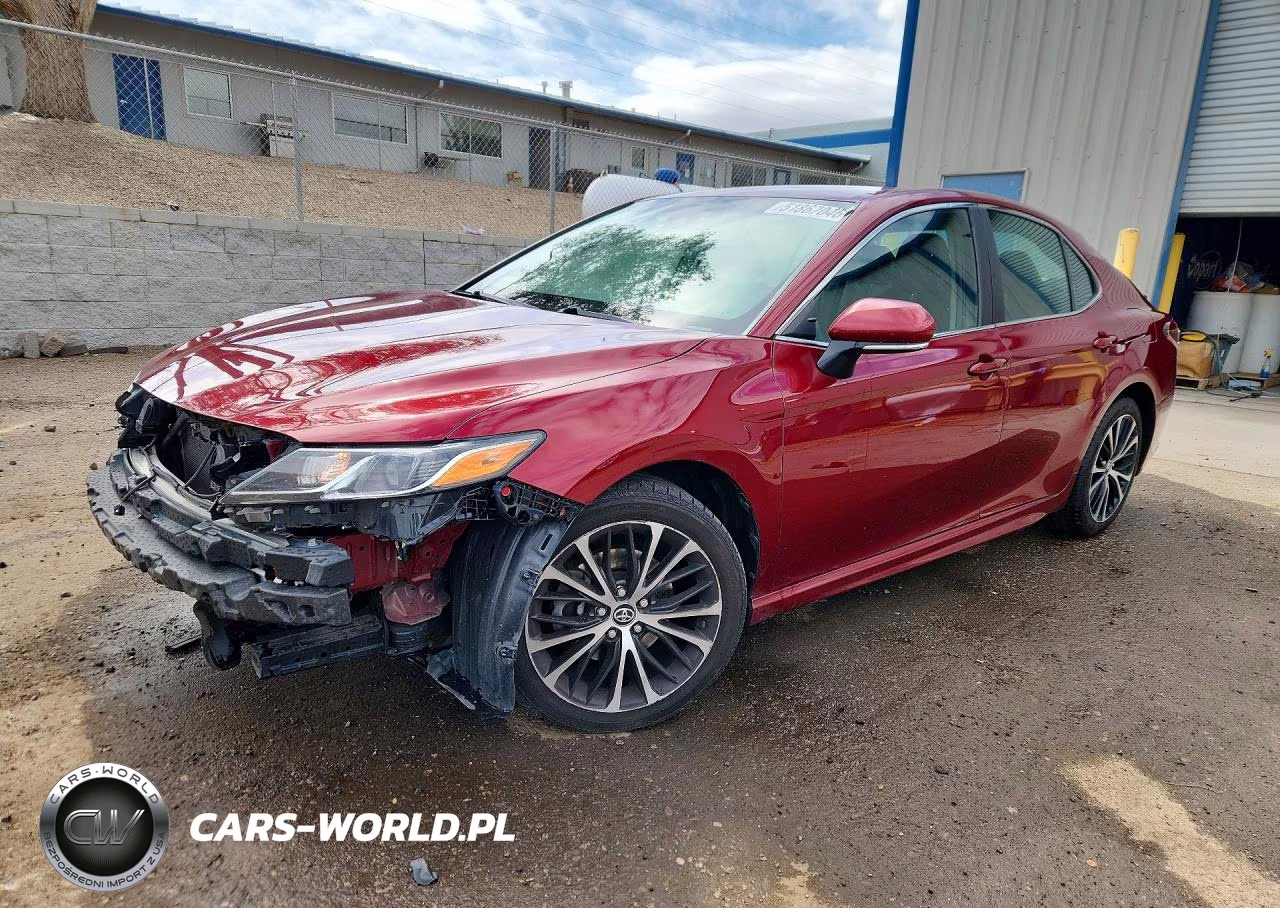 2018 Toyota Camry Se – zdjęcie 1 z 12