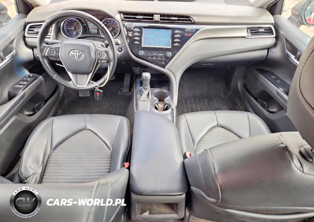 2018 Toyota Camry Se VIN:4T1B11HK5JU592096 - 8