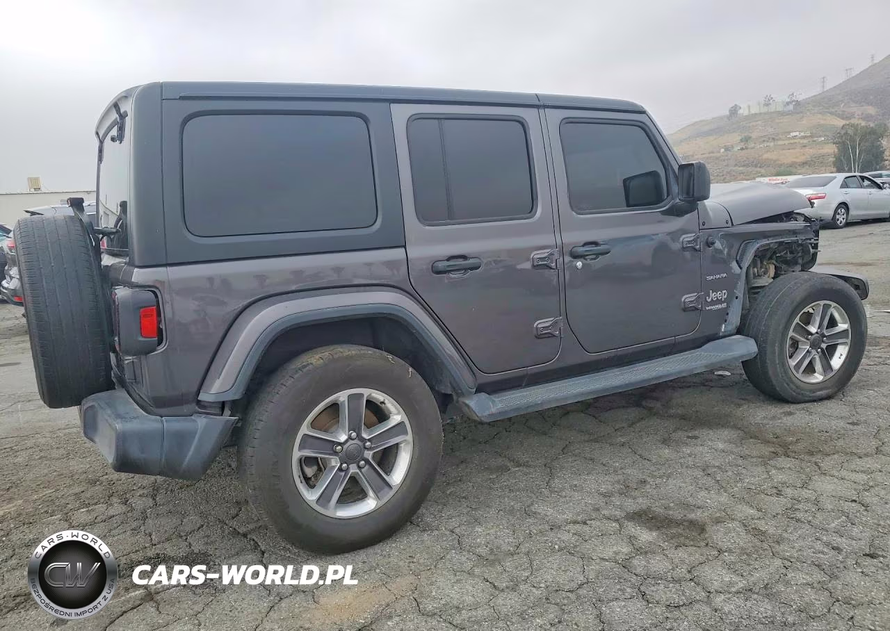 2021 Jeep Wrangler Unlimited Sahara VIN:1C4HJXEN0MW624395 - 3