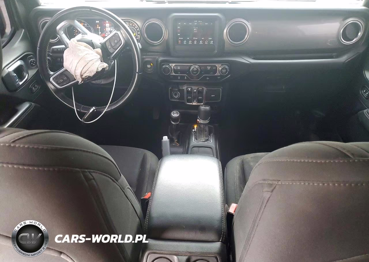 2021 Jeep Wrangler Unlimited Sahara VIN:1C4HJXEN0MW624395 - 8