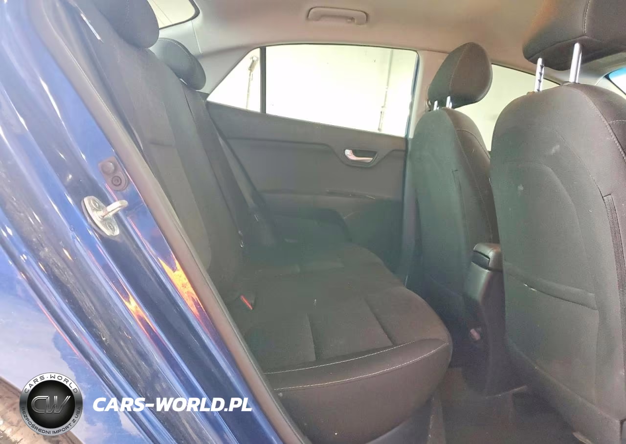 2020 Kia Rio S VIN:3KPA24AD8LE330861 - 10