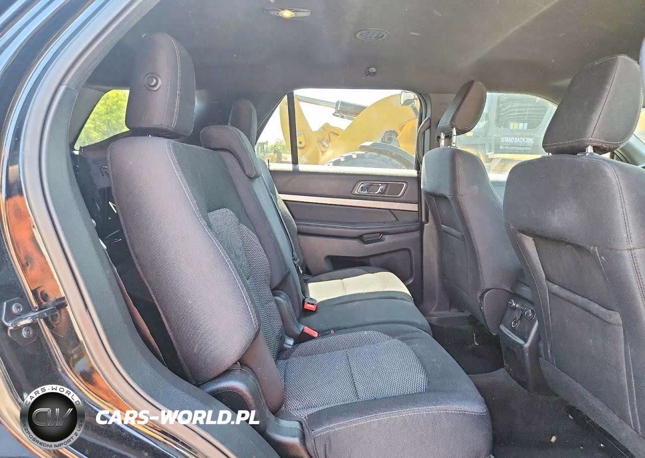2018 Ford Explorer Xlt VIN:1FM5K8D83JGA39314 - 11
