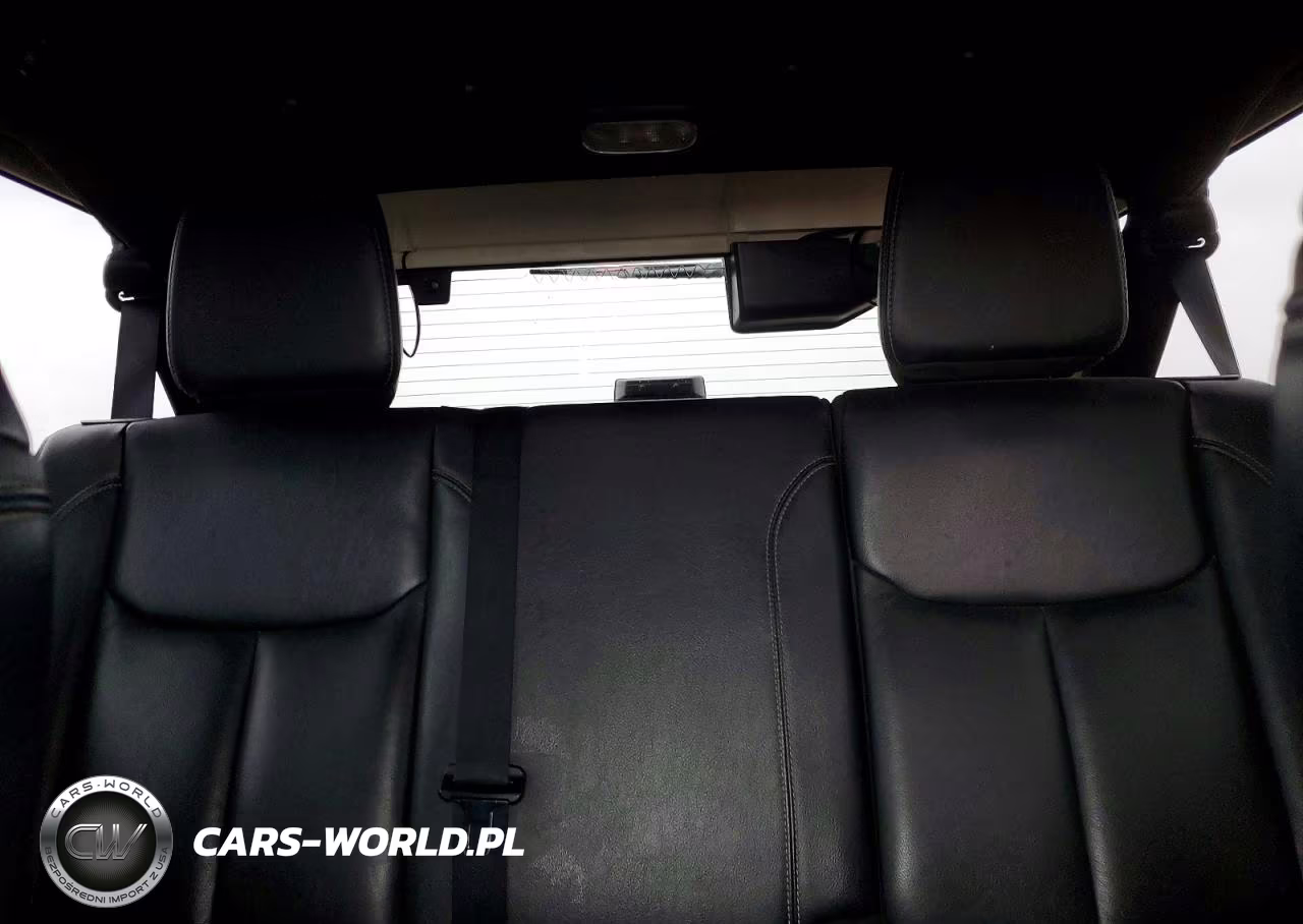 2016 Jeep Wrangler Unlimited Rubicon VIN:1C4BJWFG5GL179979 - 10