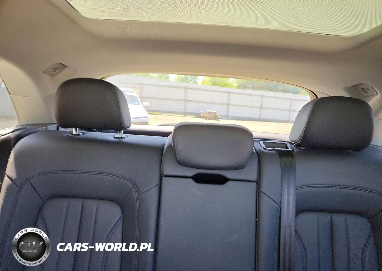 2020 Audi Q5 Premium Plus VIN:WA1BNAFY3L2000719 - 10