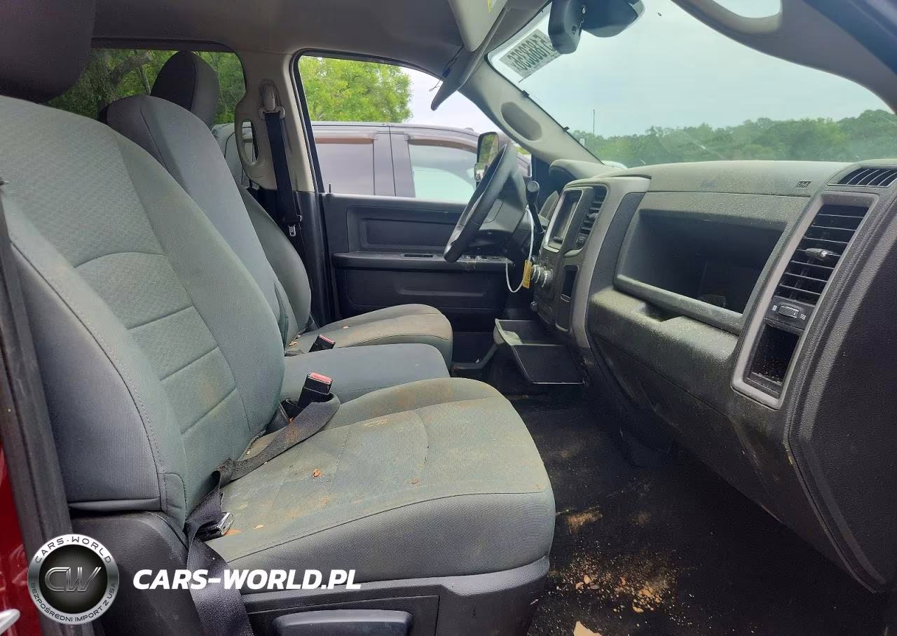 2018 Ram 3500 St VIN:3C63RRGL0JG203708 - 5