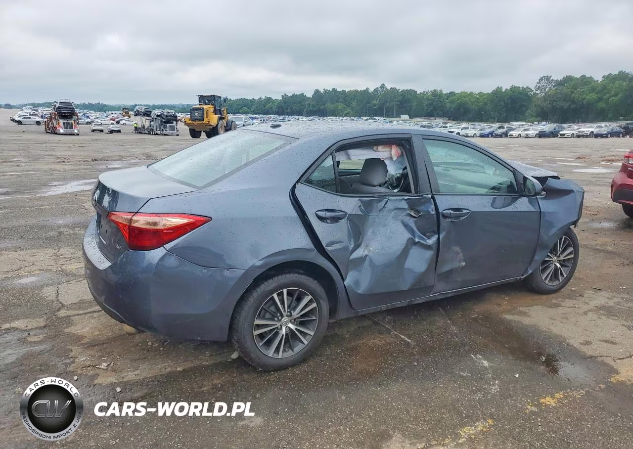 2019 Toyota Corolla Le VIN:2T1BURHE4KC222440 - 3