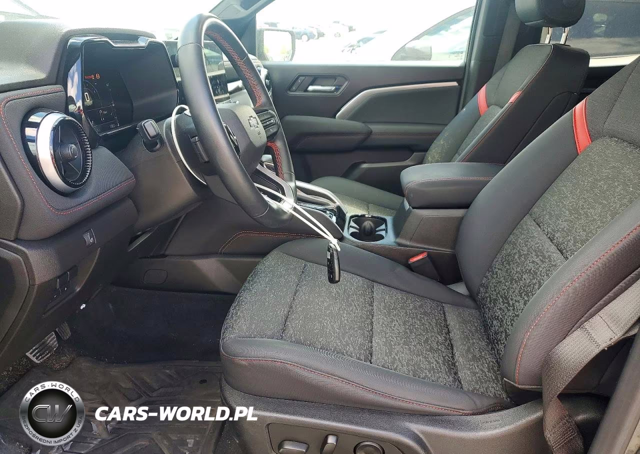 2023 Chevrolet Colorado Z71 VIN:1GCPTDEK1P1225703 - 7