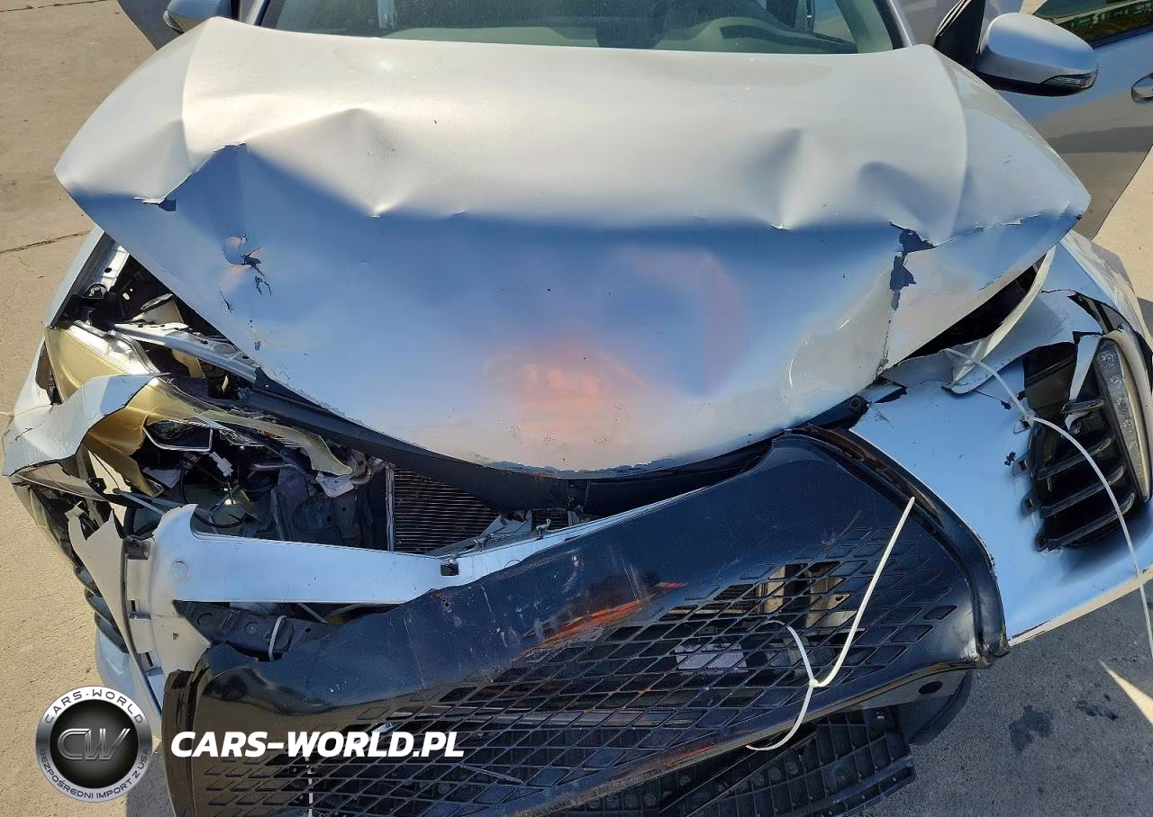 2018 Toyota Corolla Se VIN:2T1BURHE6JC003400 - 11