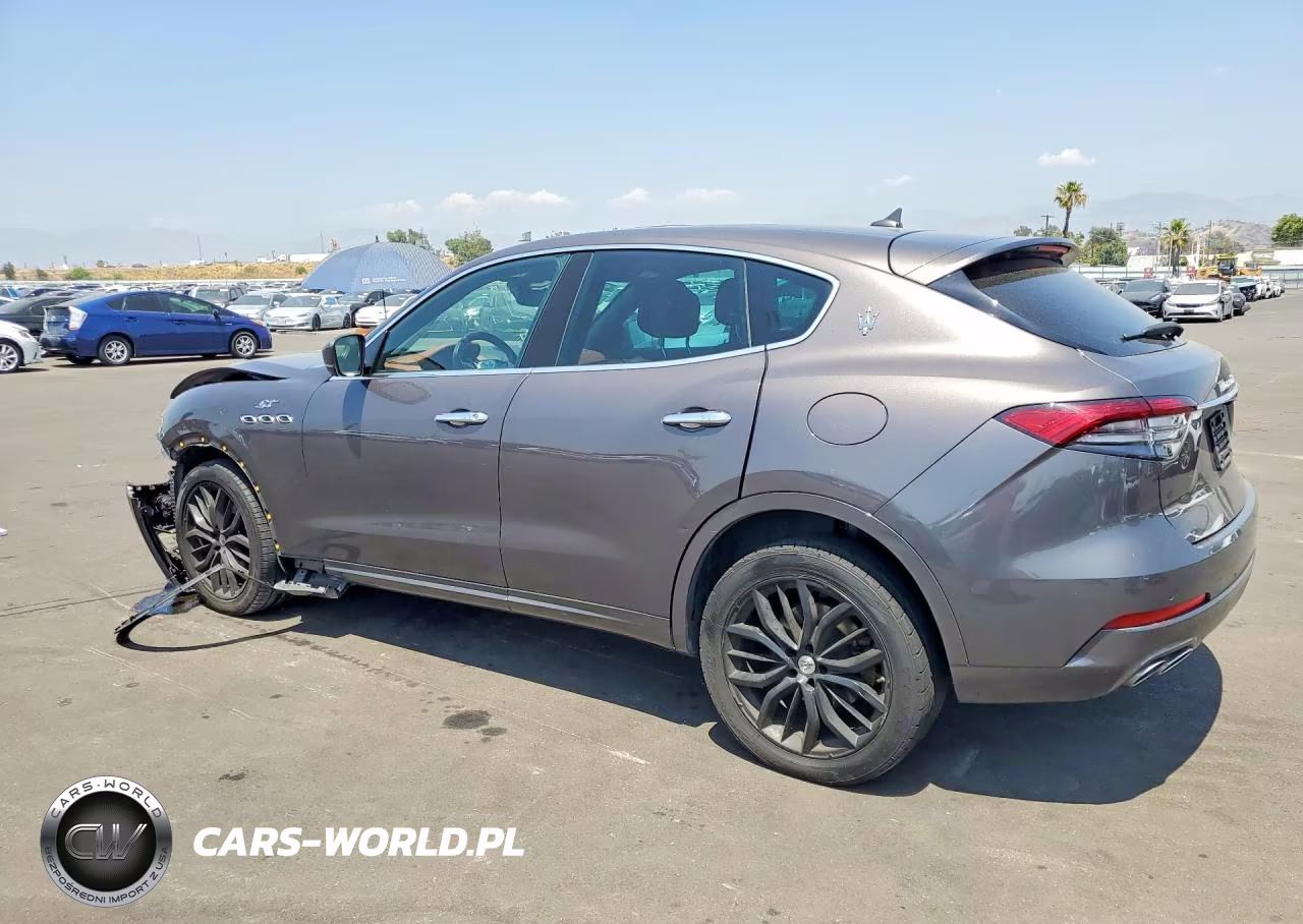 2022 Maserati Levante Base VIN:ZN661XUAXNX393408 - 2