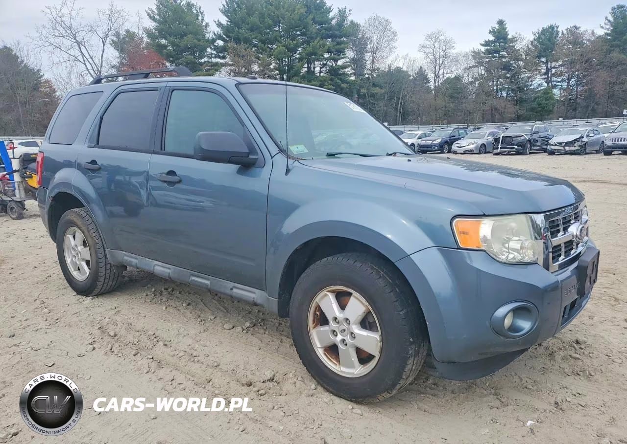 2010 Ford Escape Xlt VIN:1FMCU9D71AKC60891 - 4