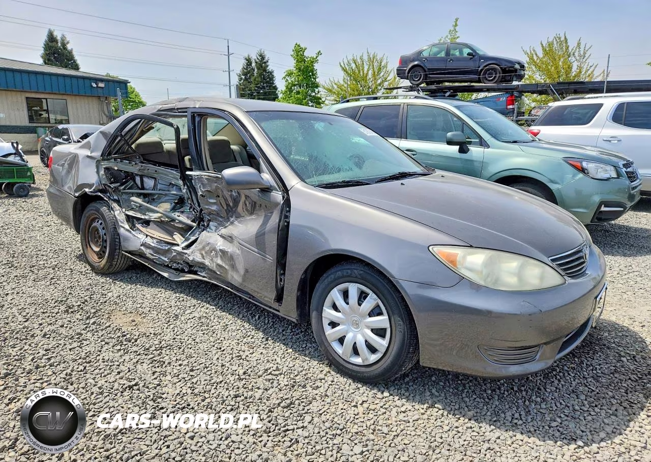 2006 Toyota Camry Le VIN:4T1BE32K16U735500 - 4