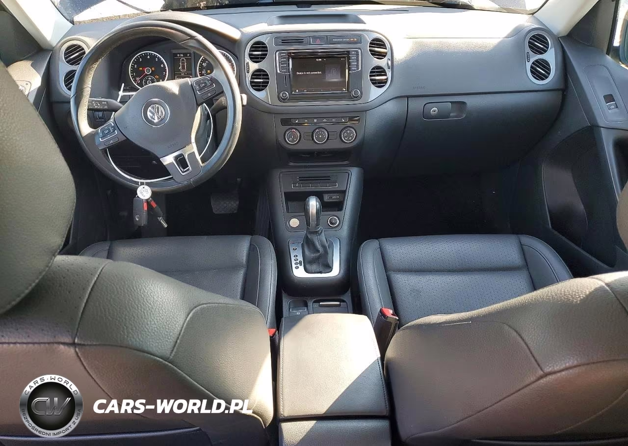2017 Volkswagen Tiguan Wolfsburg VIN:WVGSV7AX3HK016218 - 8