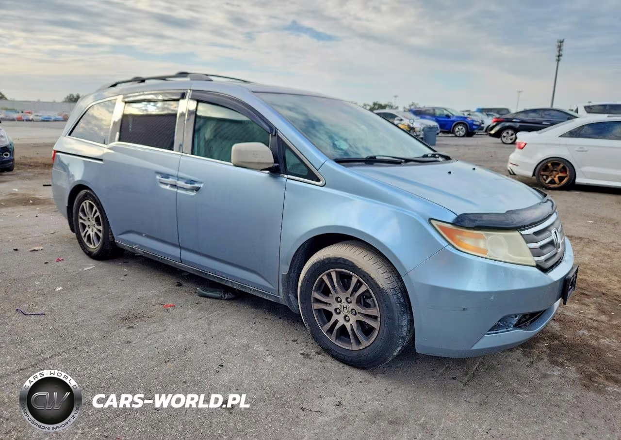 2013 Honda Odyssey Exl VIN:5FNRL5H64DB030839 - 4