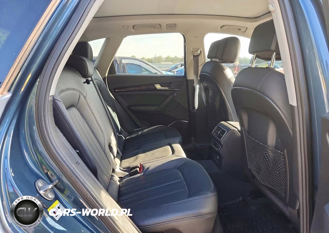 2018 Audi Q5 Premium VIN:WA1ANAFY0J2134242 - 11
