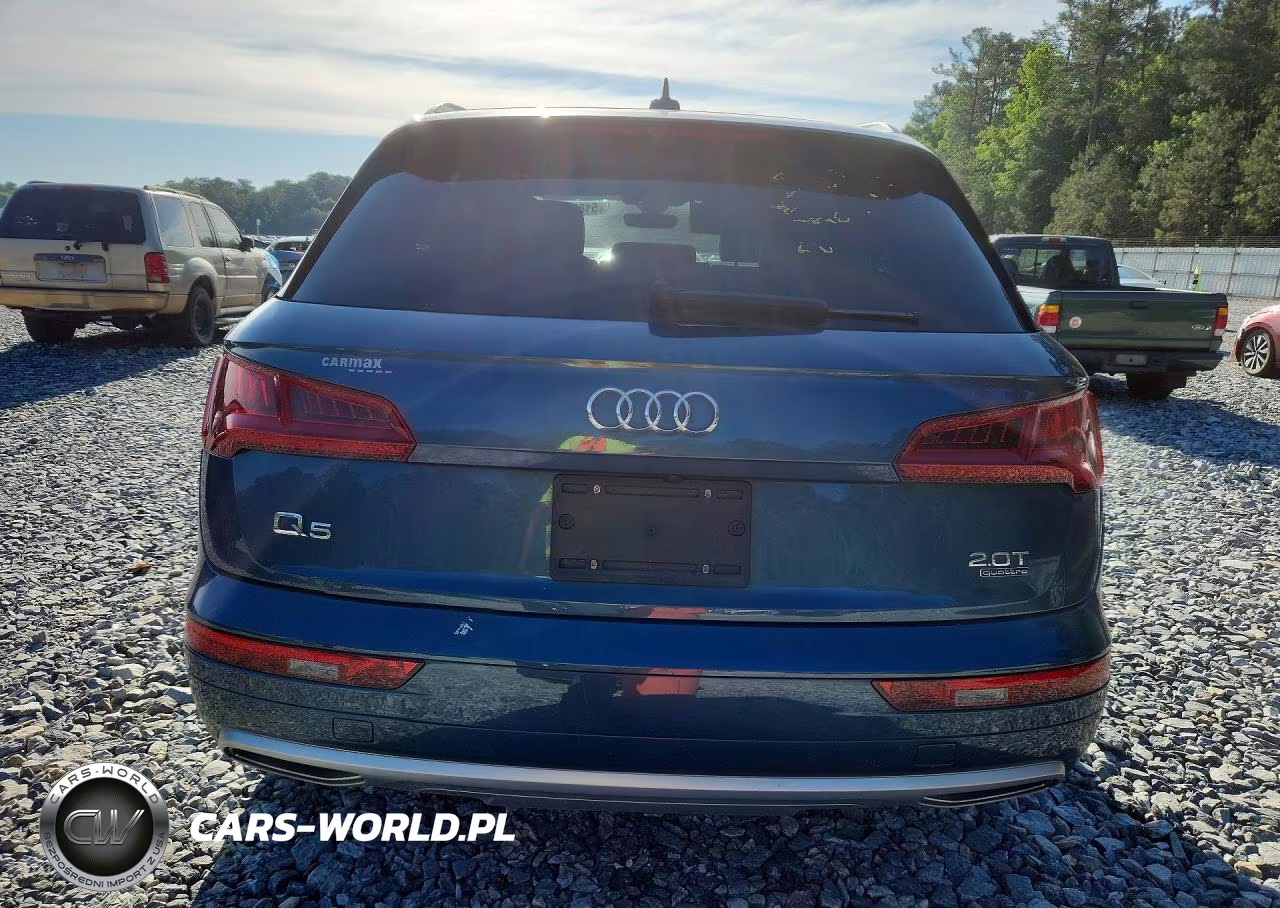 2018 Audi Q5 Premium VIN:WA1ANAFY0J2134242 - 6