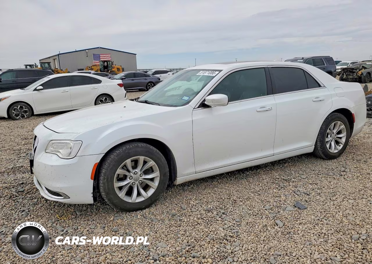 2015 Chrysler 300 Limited