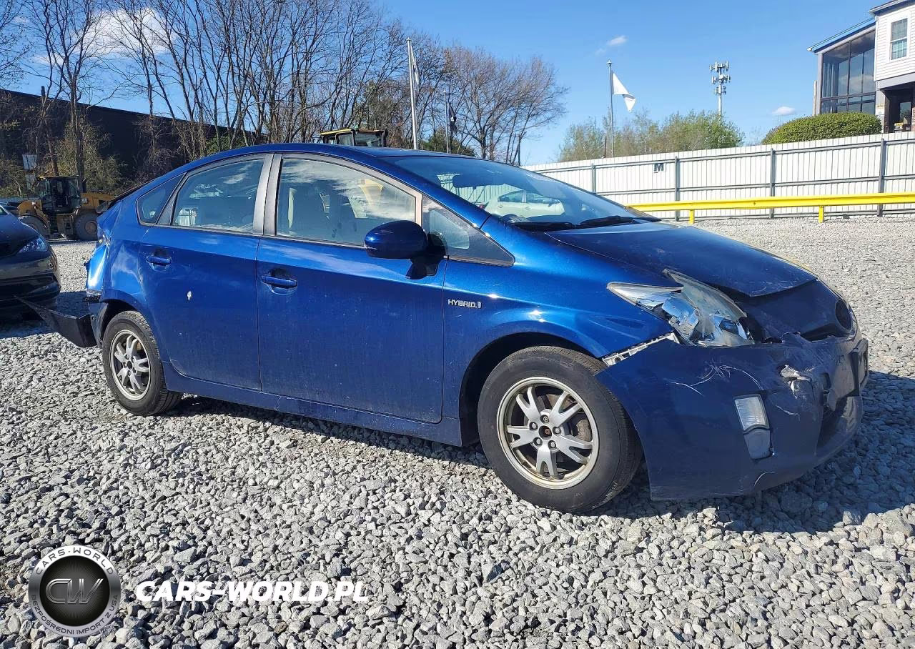 2010 Toyota Prius Iii VIN:JTDKN3DU8A0022340 - 4
