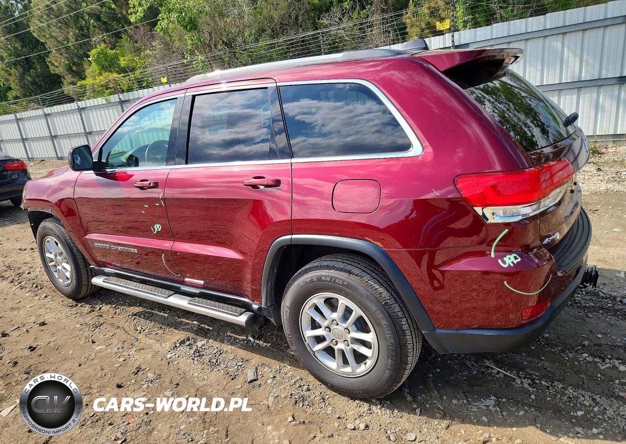 2018 Jeep Grand Cherokee Laredo VIN:1C4RJFAG5JC200780 - 2