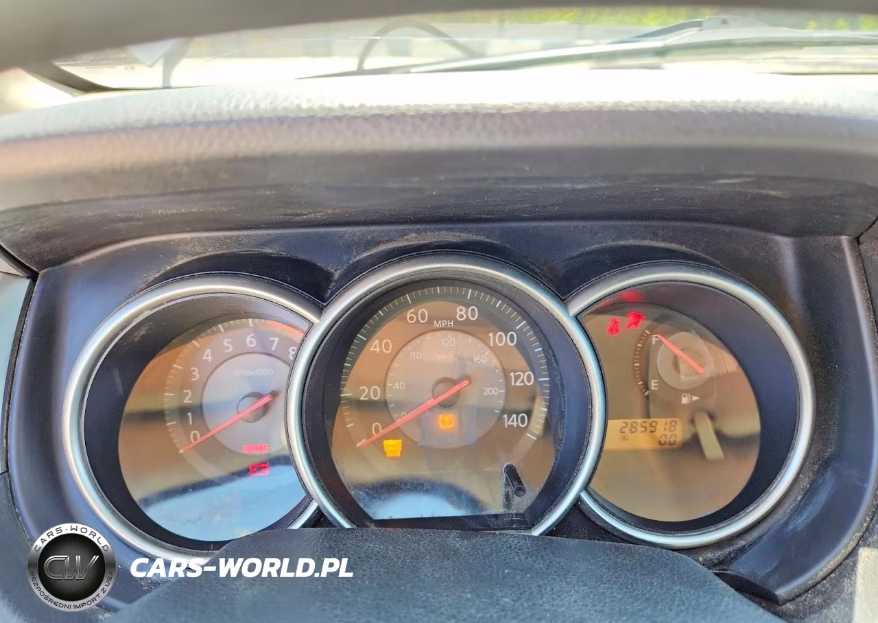 2008 Nissan Versa 1.8 S VIN:3N1BC13E48L385108 - 9