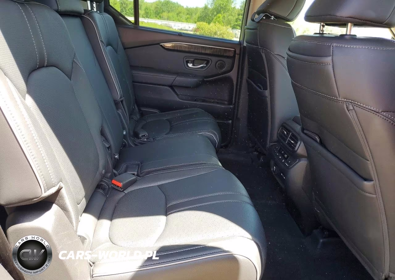 2025 Honda Pilot Elite VIN:5FNYG1H85SB091012 - 11