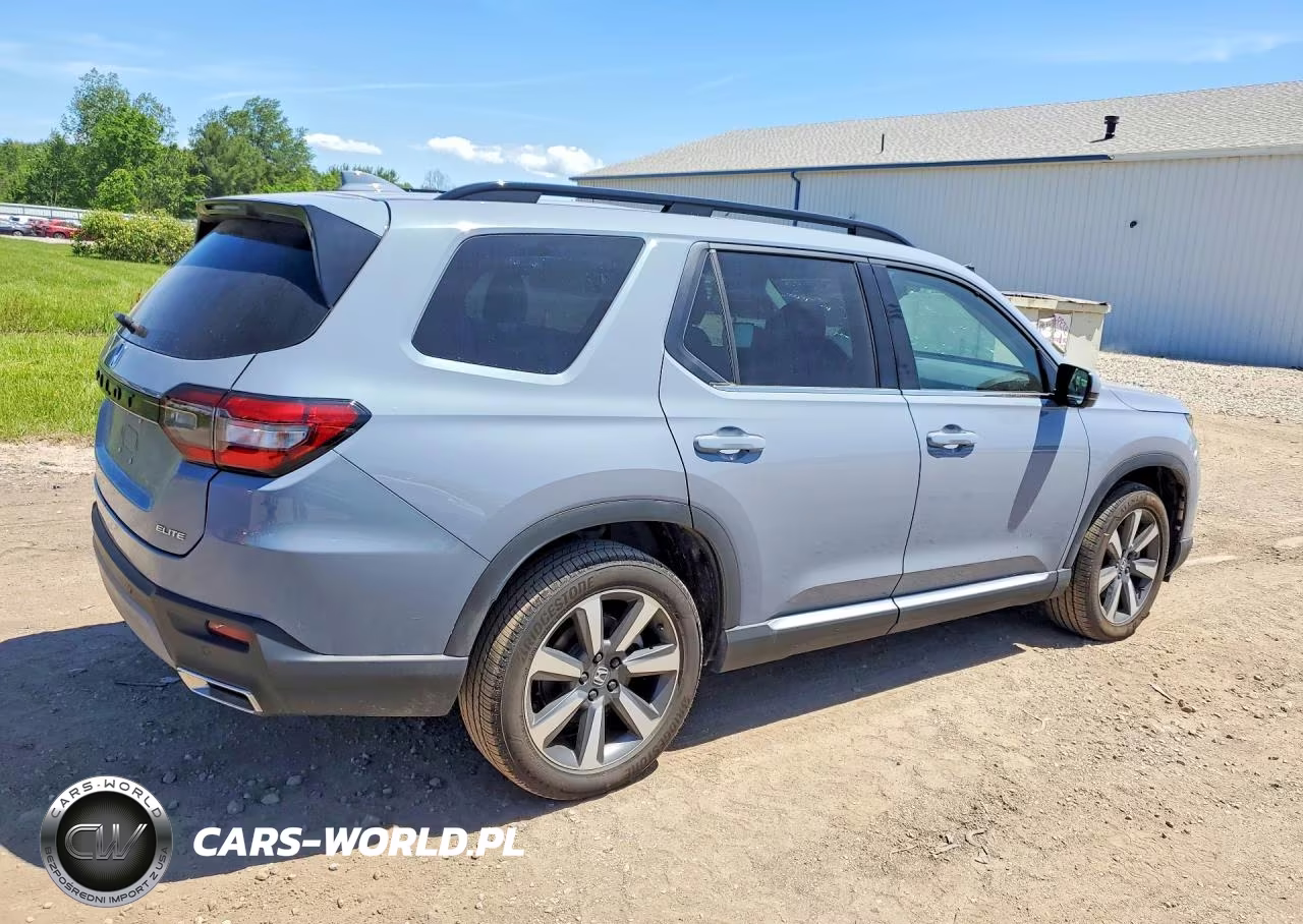 2025 Honda Pilot Elite VIN:5FNYG1H85SB091012 - 3