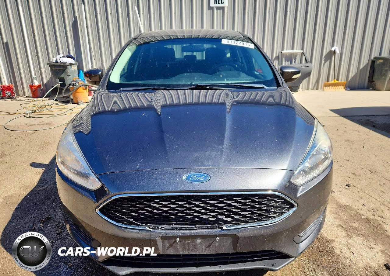 2018 Ford Focus Se VIN:1FADP3K22JL300853 - 5