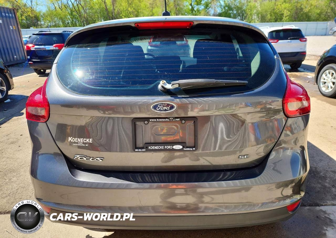 2018 Ford Focus Se VIN:1FADP3K22JL300853 - 6