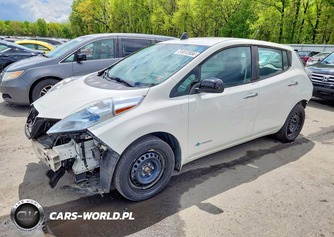 2014 Nissan Leaf S
