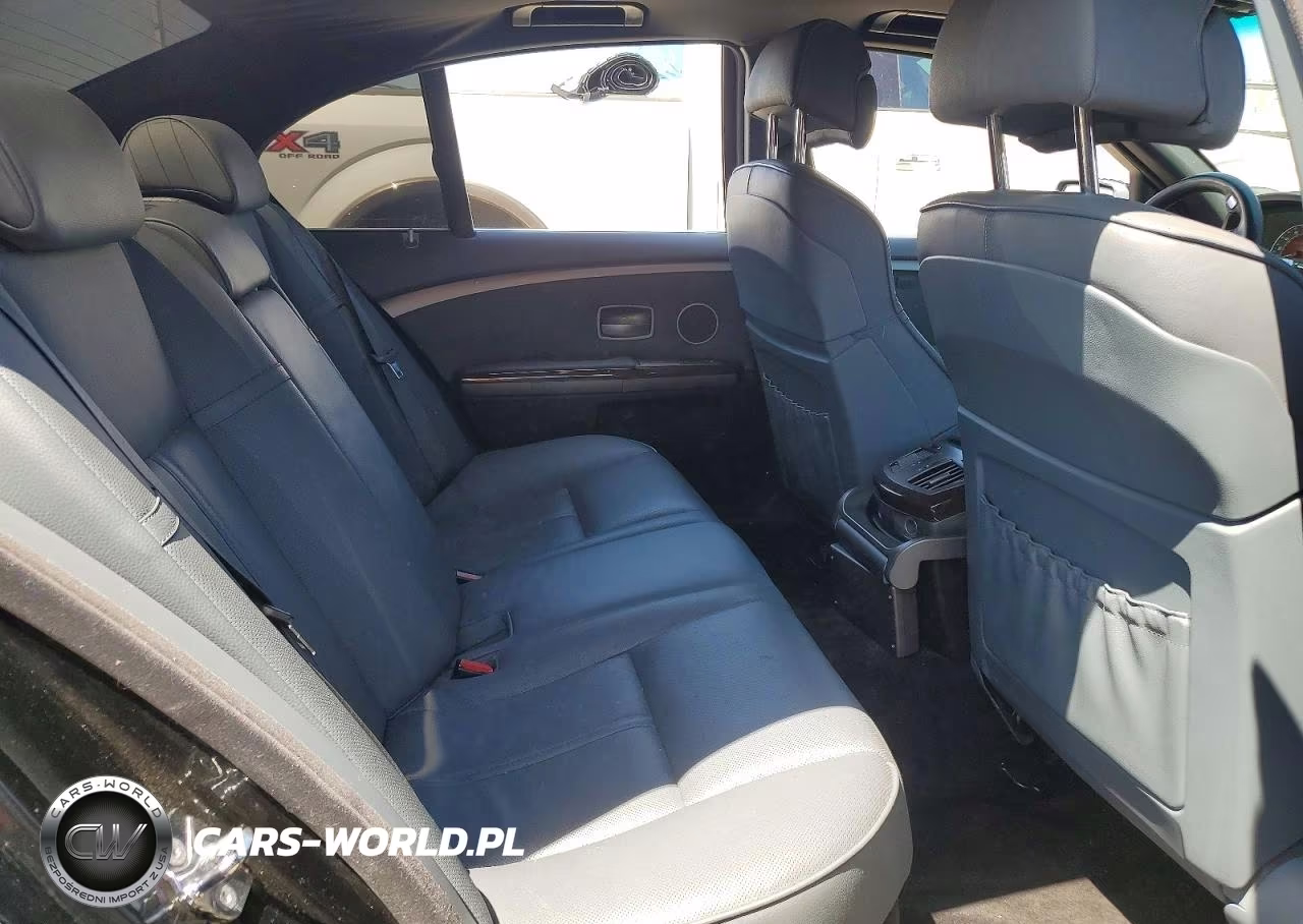 2006 BMW 750 I VIN:WBAHL83506DT02256 - 10