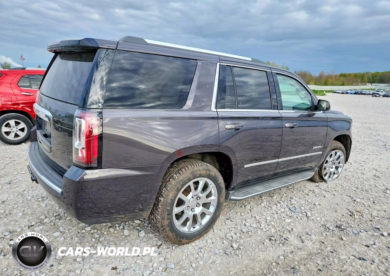 2015 GMC Yukon Denali VIN:1GKS2CKJ1FR580247 - 3