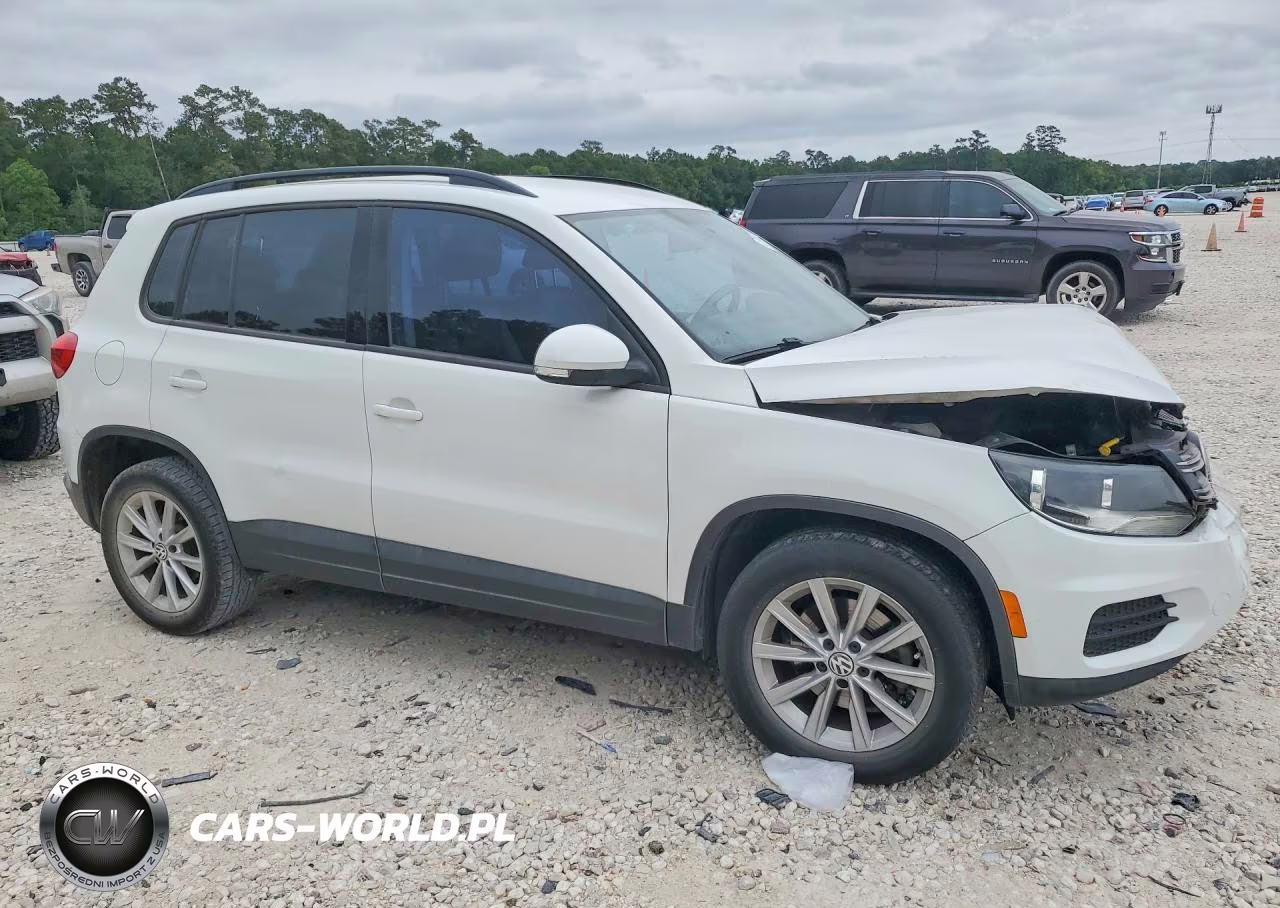 2018 Volkswagen Tiguan Limited VIN:WVGBV7AX6JK001878 - 4