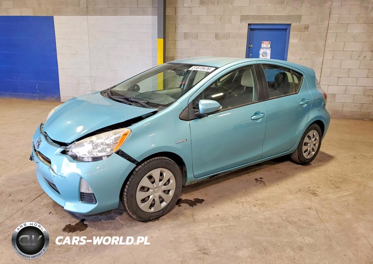 2013 Toyota Prius C Two