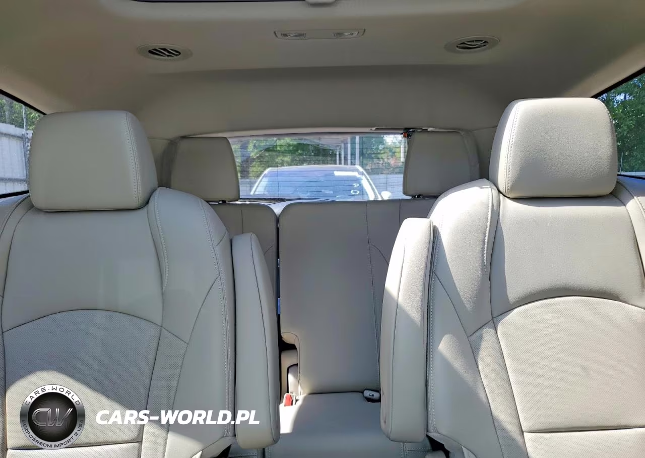 2019 Buick Enclave Essence VIN:5GAERBKW2KJ208422 - 10