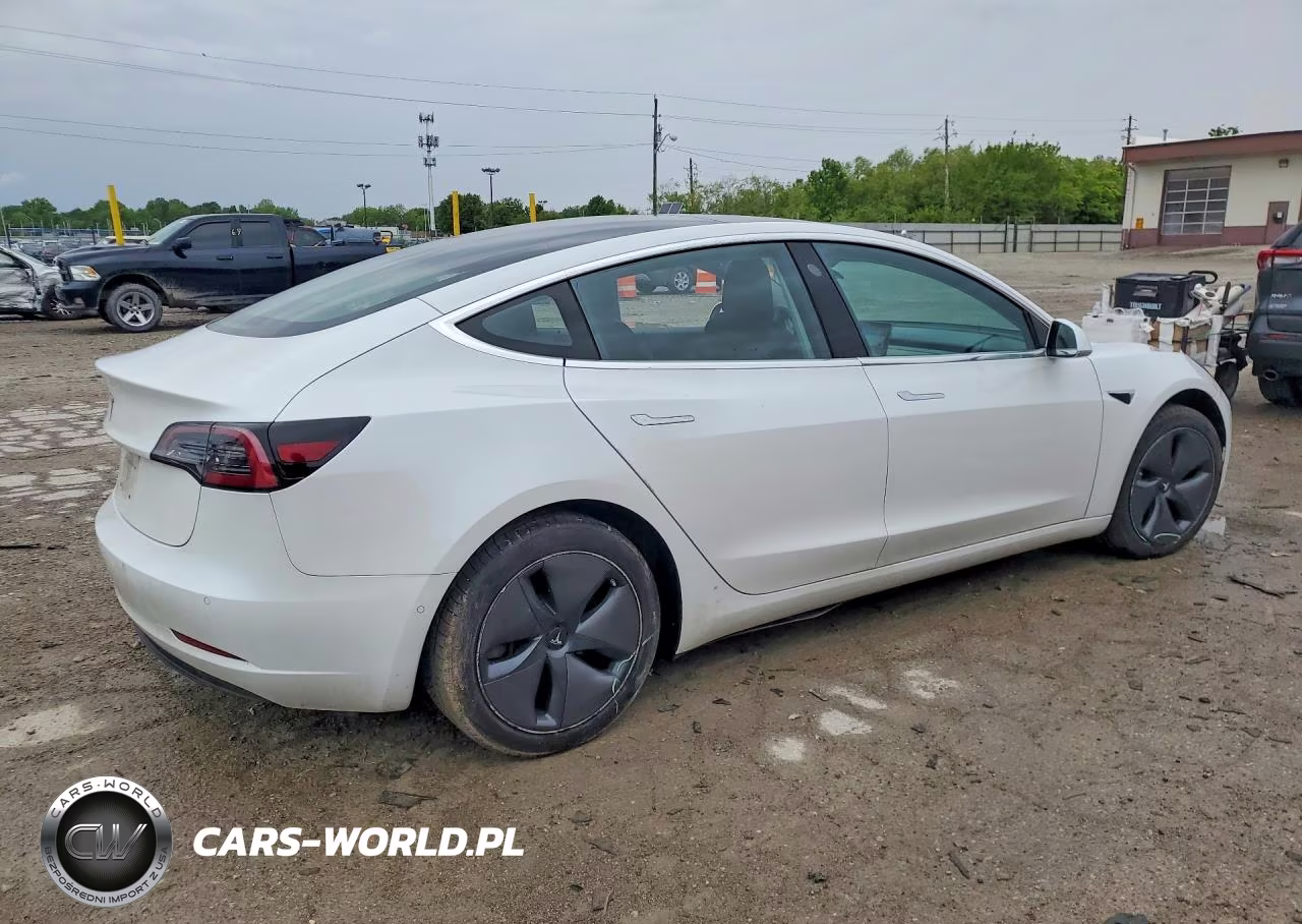 2018 Tesla Model 3 VIN:5YJ3E1EA7JF161809 - 3