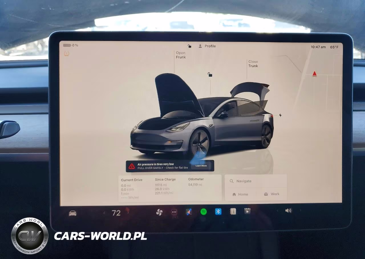 2023 Tesla Model 3 VIN:5YJ3E1EA8PF447337 - 9
