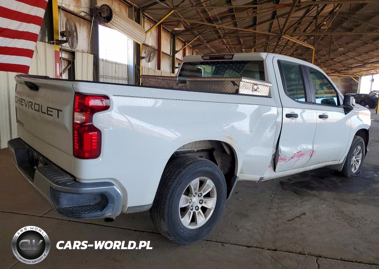 2019 Chevrolet Silverado C1500 VIN:1GCRWAEH5KZ311352 - 3