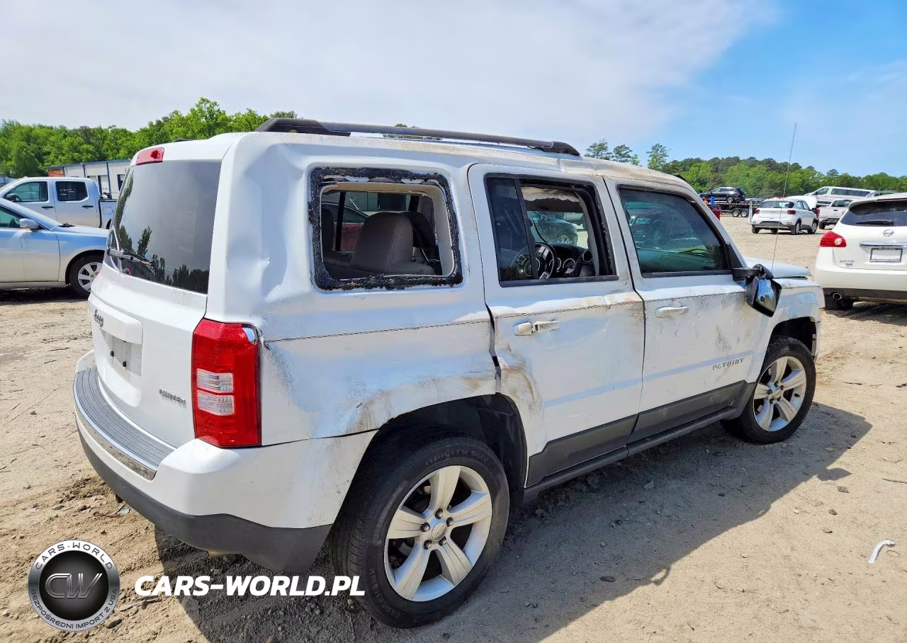 2014 Jeep Patriot Limited VIN:1C4NJRCB5ED928732 - 3