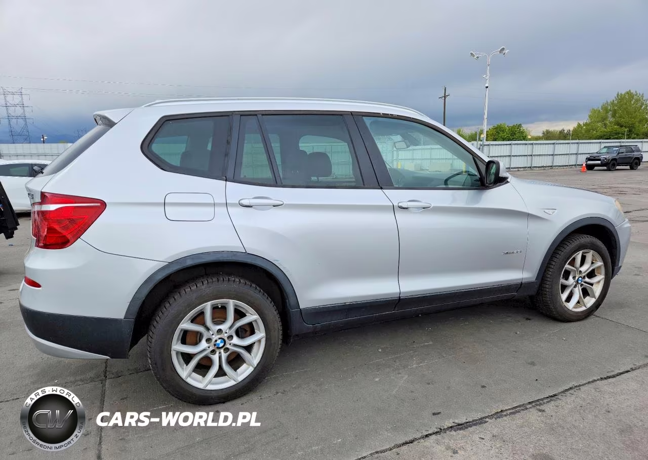 2011 BMW X3 xDrive35I VIN:5UXWX7C55BLL15446 - 3