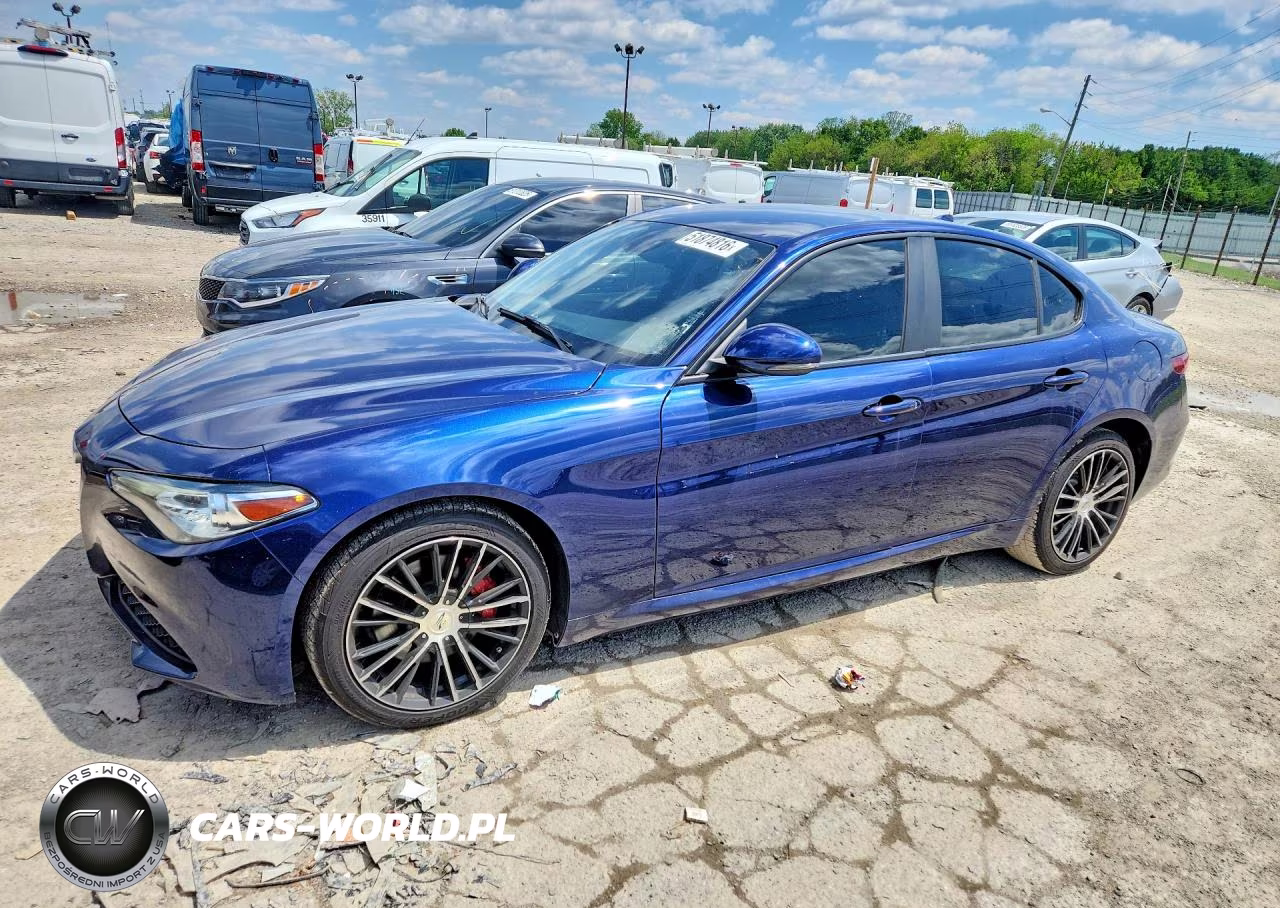 2017 Alfa Romeo Giulia Q4
