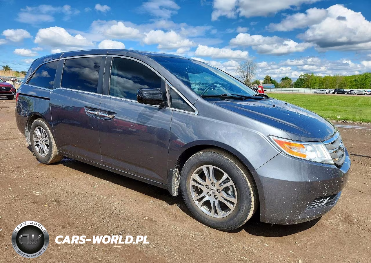 2013 Honda Odyssey Exl VIN:5FNRL5H62DB060115 - 4